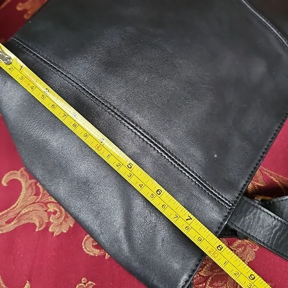 Tannery West Soft Black Leather Bag - Picture 7 of 12